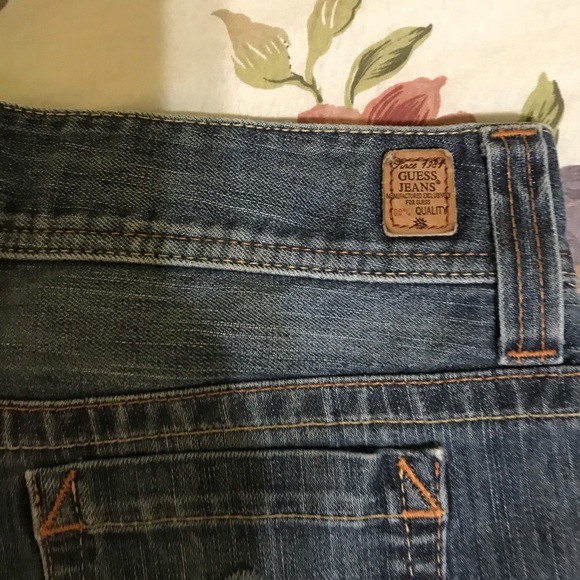 Guess shorts - Picture 4 of 7